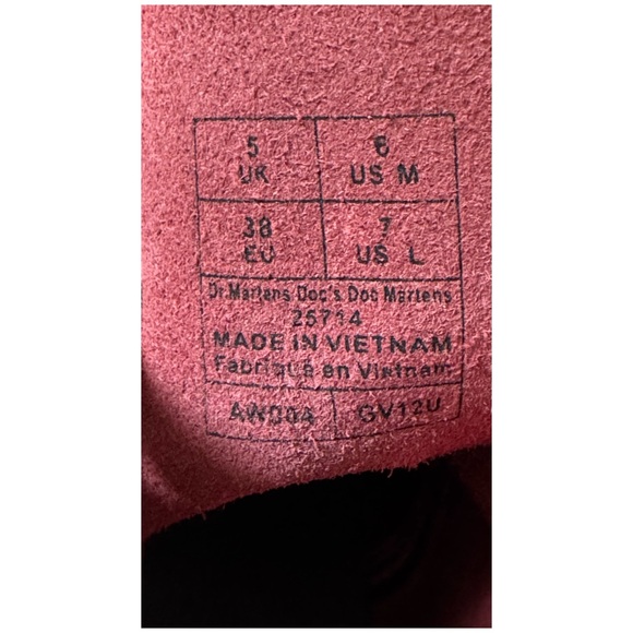 Dr. Martens Smooth Leather Lace Up Boots - Picture 9 of 12